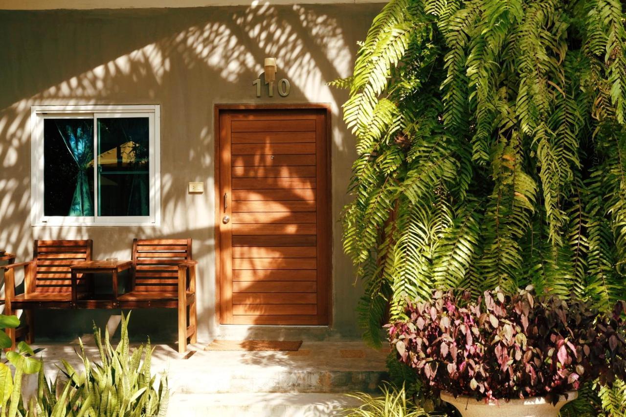 Le Pes Villas Khanom Bagian luar foto